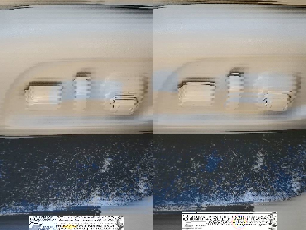 Used 2018 Nissan Pathfinder Platinum image 37