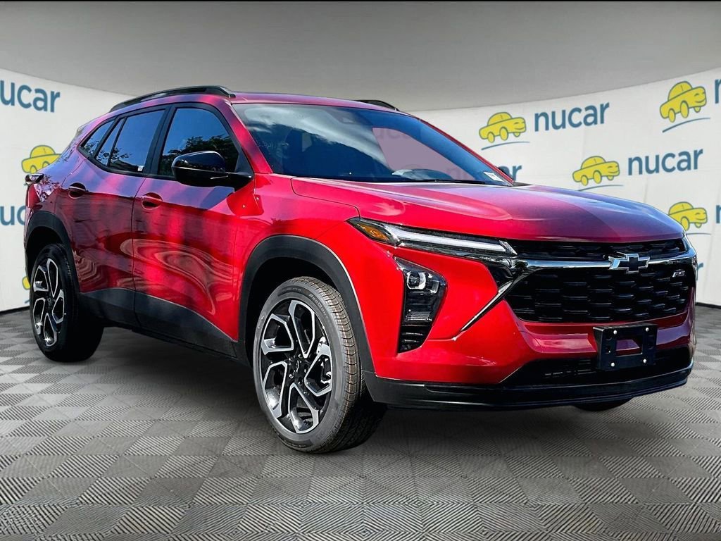 New 2026 Chevrolet Trax RS w/ Sunroof Package FWD video 1
