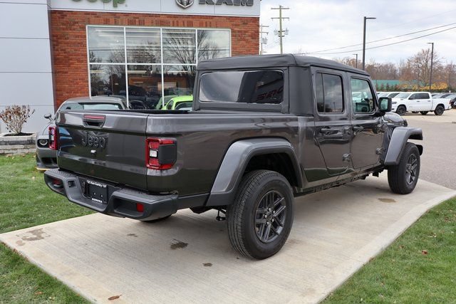 New 2025 Jeep Gladiator Sport AWD/4WD image 33