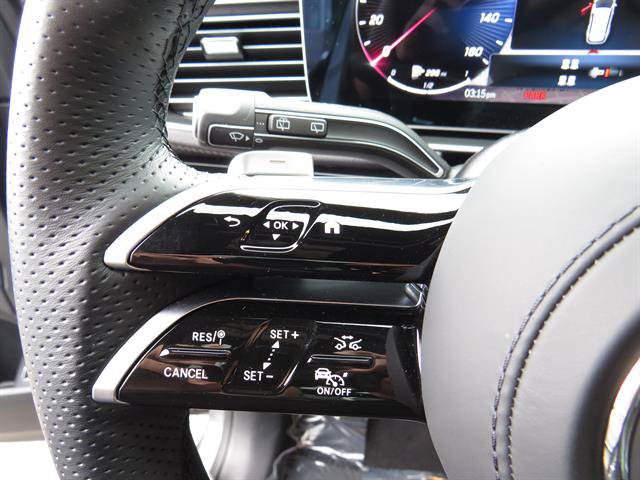 Used 2025 Mercedes-Benz GLS 450 4MATIC image 10