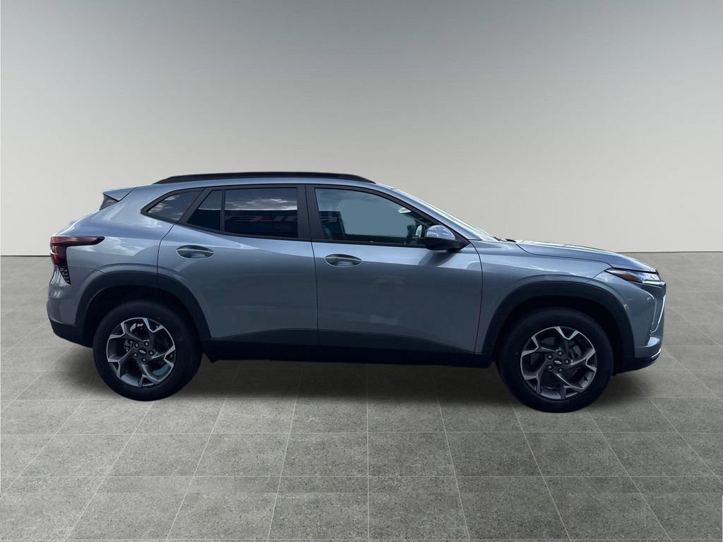 New 2026 Chevrolet Trax LT w/ Driver Confidence Package image 6