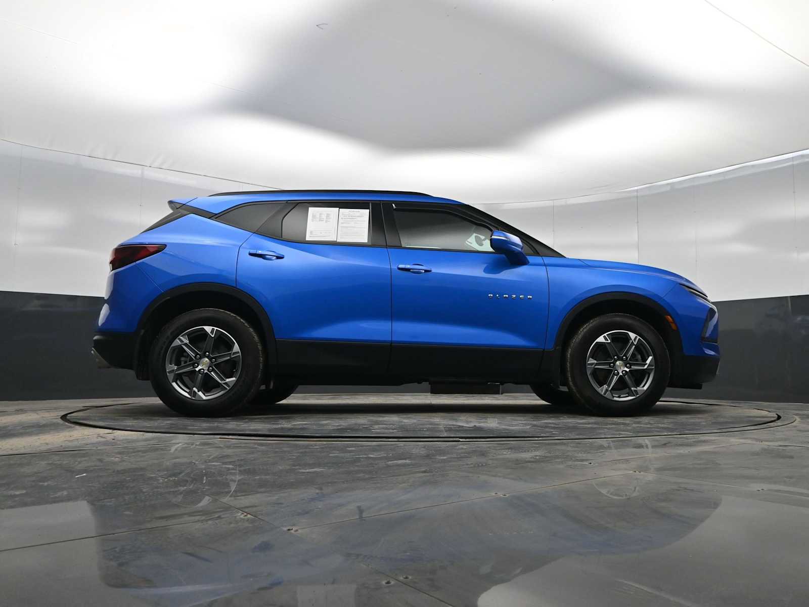 Used 2024 Chevrolet Blazer LT w/ Sound & Technology Package image 36