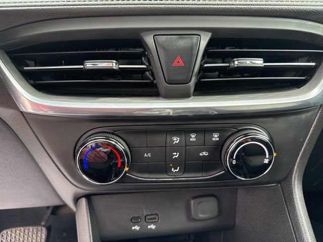 Used 2024 Buick Encore GX Preferred FWD image 26