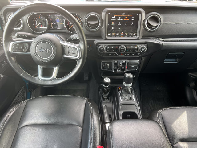 Used 2020 Jeep Wrangler Unlimited Sahara AWD/4WD image 3