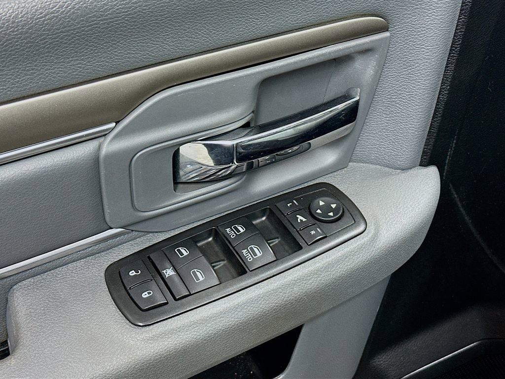 Used 2014 RAM 1500 Outdoorsman AWD/4WD image 19