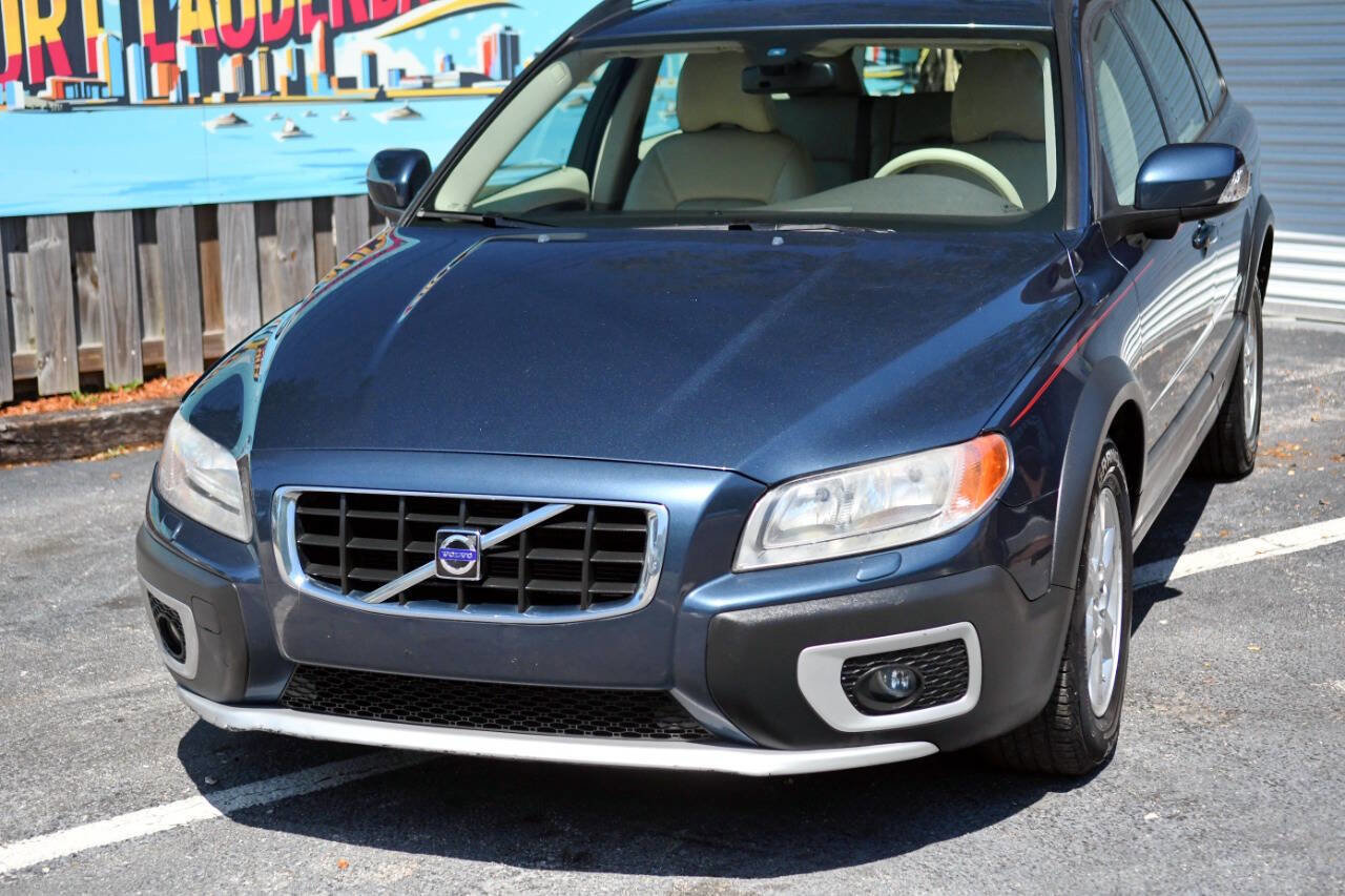 Used 2008 Volvo XC70 3.2 image 4