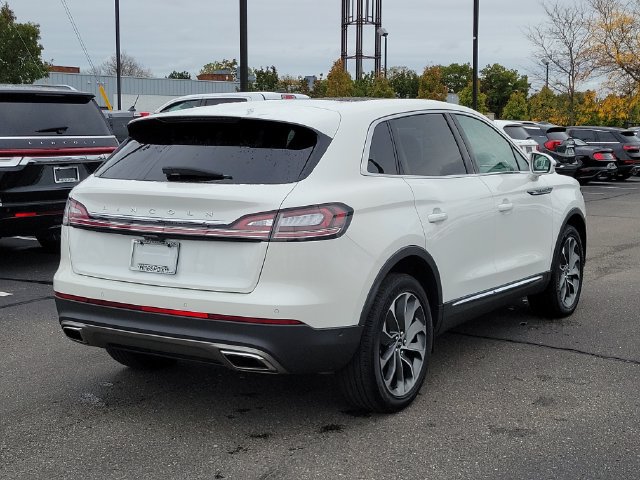 Used 2023 Lincoln Nautilus Reserve w/ Equipment Group 201A AWD/4WD image 4