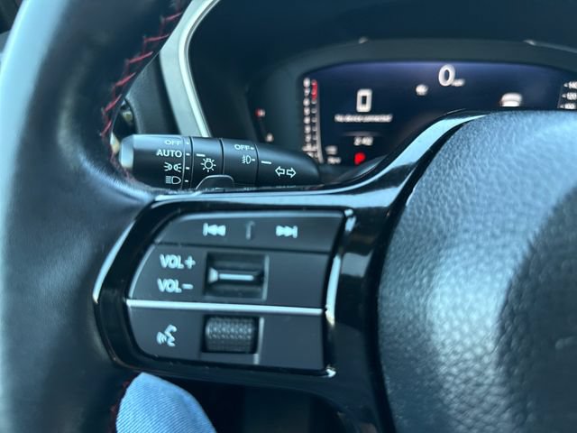 Used 2025 Honda Pilot Black Edition image 29