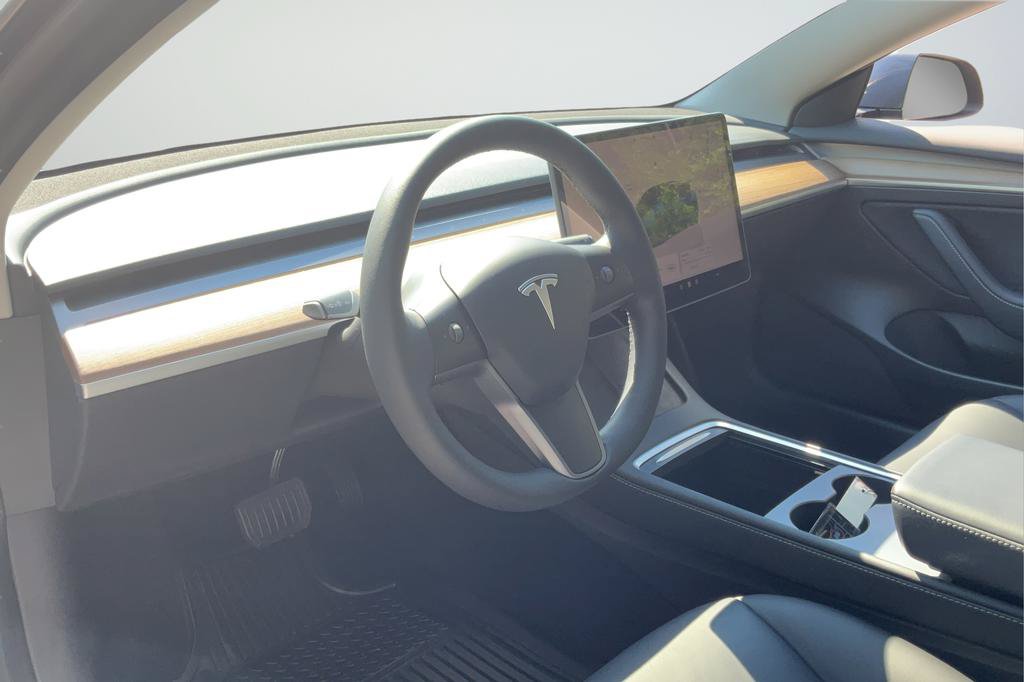 Used 2023 Tesla Model 3 Standard Range RWD image 24
