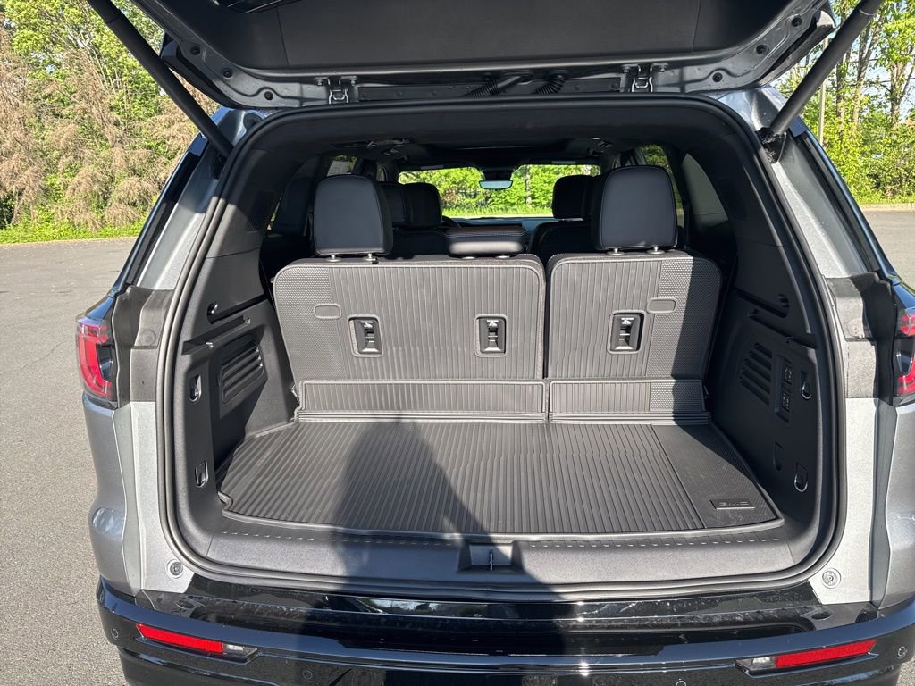 New 2026 GMC Acadia Denali Ultimate w/ LPO, Floor Liner Package AWD/4WD image 61