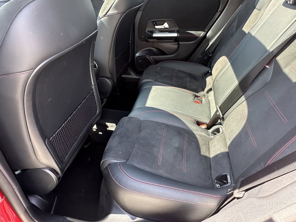 Certified 2022 Mercedes-Benz GLA 250 4MATIC image 22