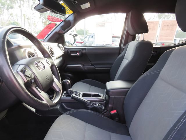 Certified 2021 Toyota Tacoma TRD Off-Road w/ Technology Package image 16