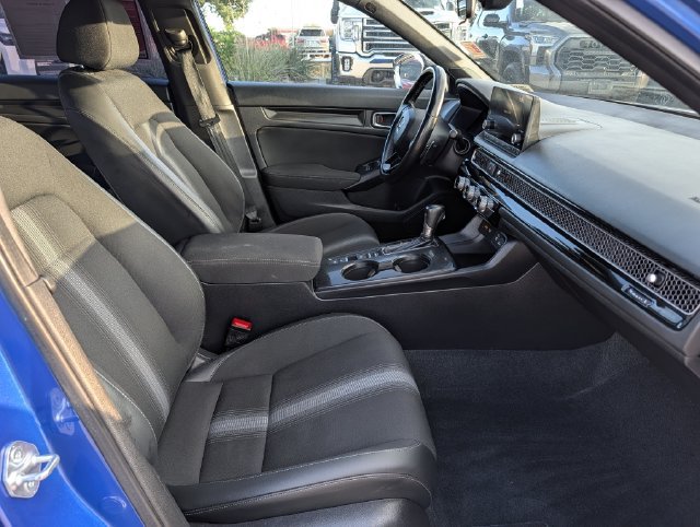 Used 2023 Honda Civic Sport image 30