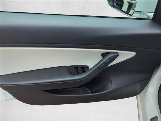 Used 2019 Tesla Model 3 Standard Range Plus RWD image 13