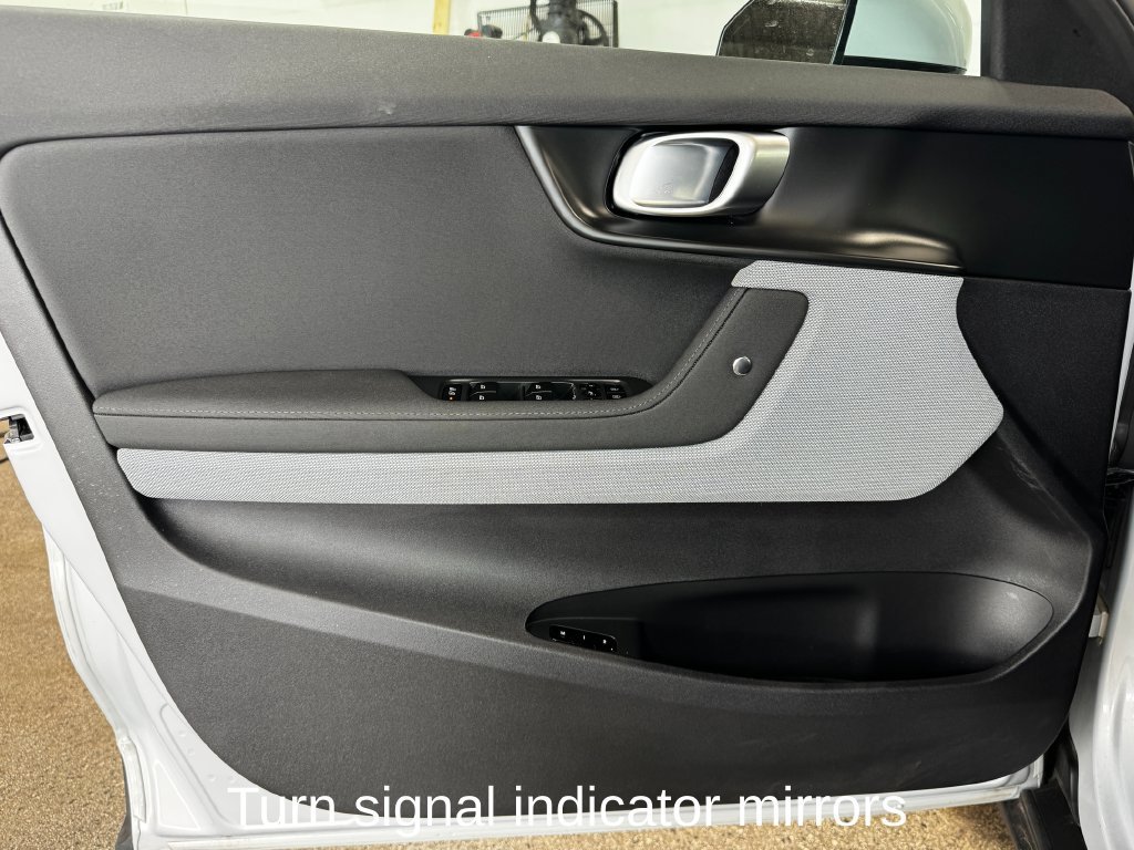 Used 2024 Polestar Polestar 2 AWD/4WD image 10