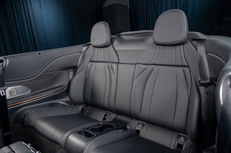Used 2025 Mercedes-Benz CLE 300 4MATIC Cabriolet image 31