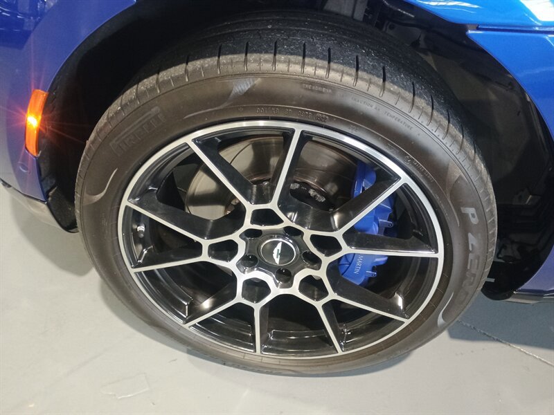 Used 2021 Aston Martin DBX image 47