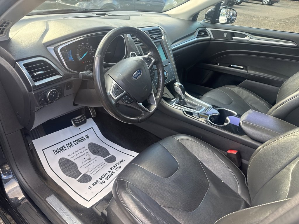 Used 2015 Ford Fusion Titanium image 23