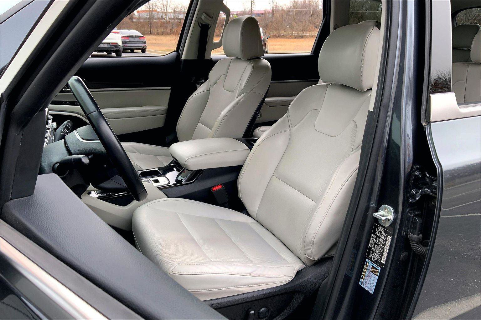 Used 2023 Kia Telluride S image 21