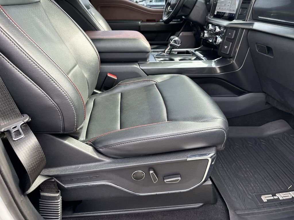 Used 2023 Ford F150 Lariat w/ Equipment Group 502A High image 13