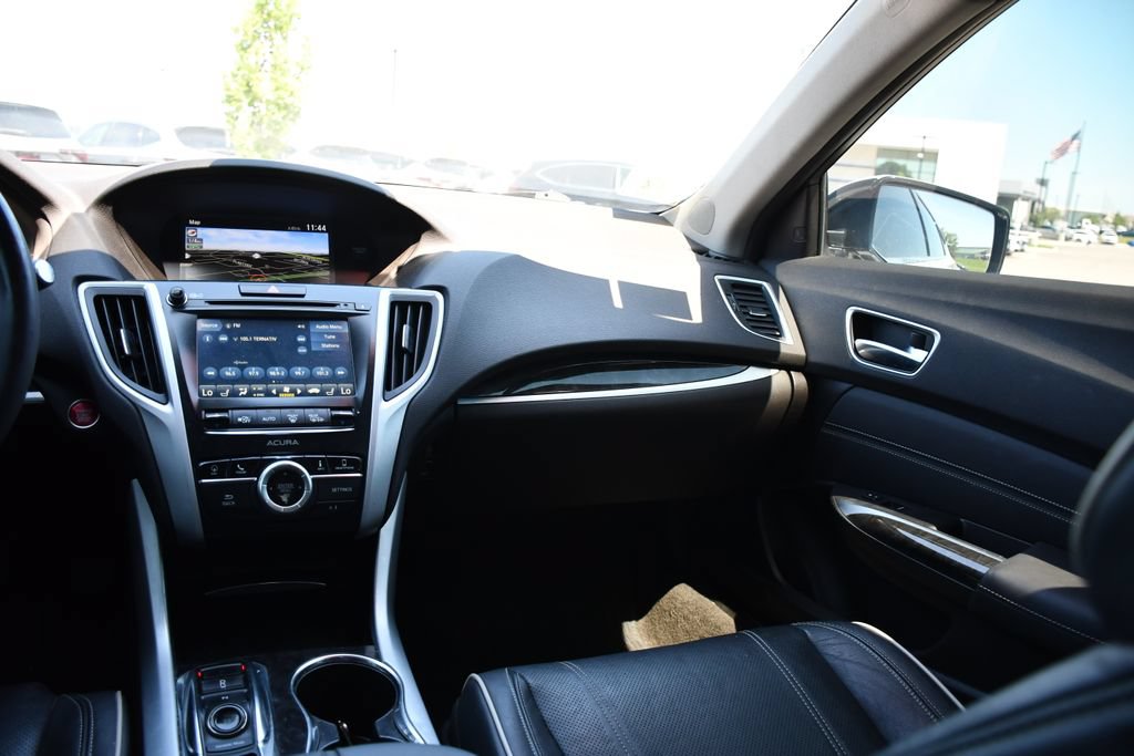 Used 2019 Acura TLX V6 w/ Technology Package FWD image 25