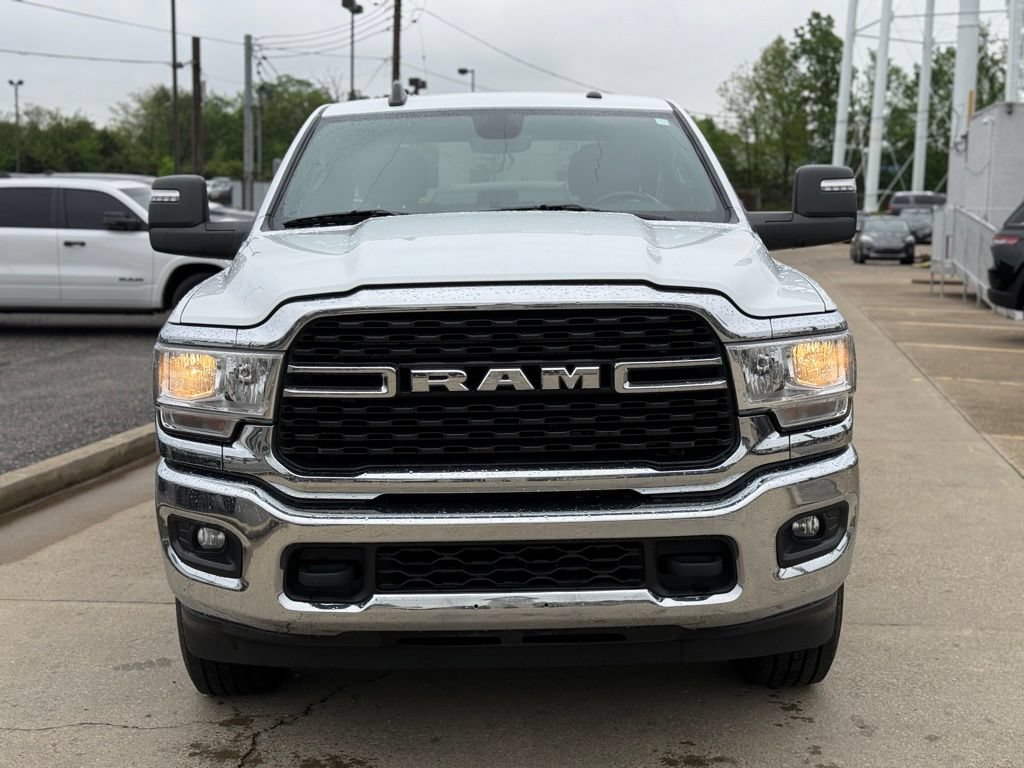 Used 2024 RAM 2500 Big Horn AWD/4WD image 3