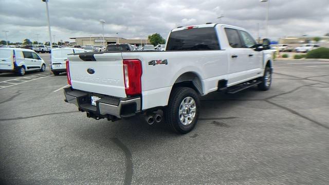 Used 2024 Ford F250 XLT AWD/4WD image 3