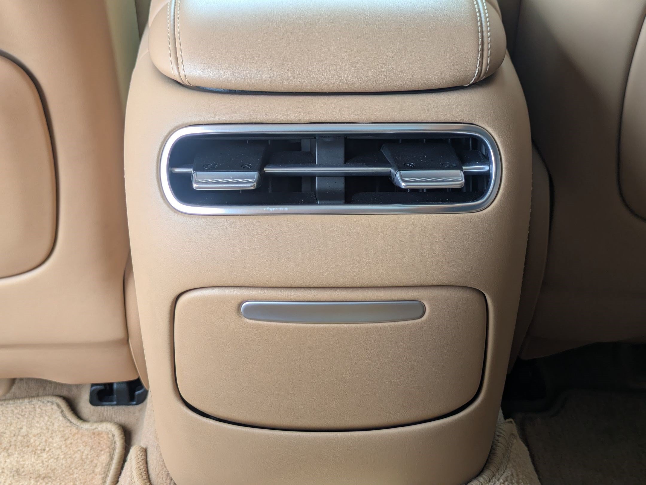 Used 2023 Genesis G90 3.5T AWD/4WD image 24