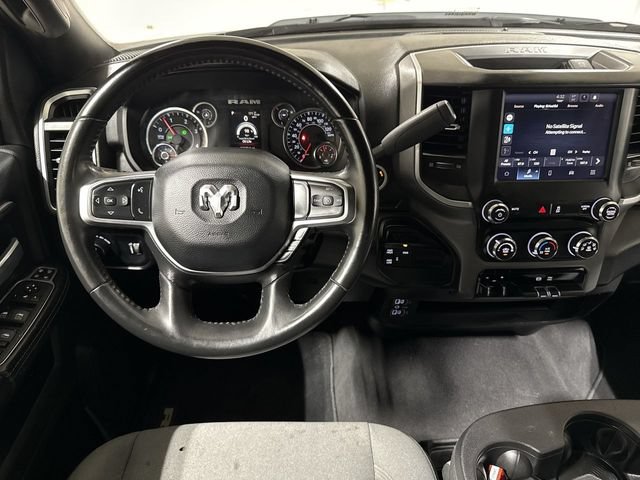Used 2024 RAM 3500 Big Horn AWD/4WD image 11