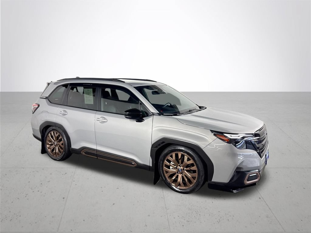 Used 2025 Subaru Forester Sport w/ Popular Package #1 AWD/4WD image 4