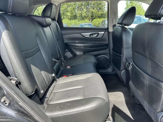 Used 2016 Nissan Rogue SL w/ SL Premium Package AWD/4WD image 11