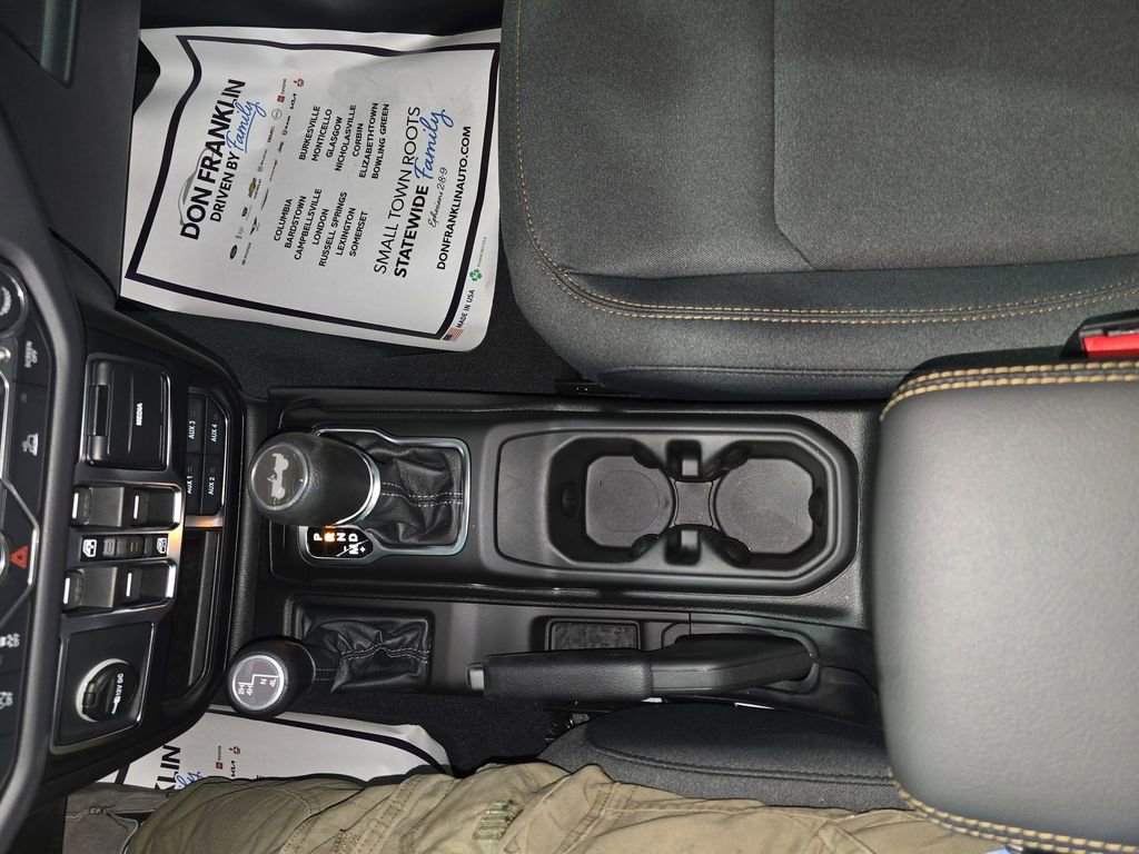 New 2026 Jeep Wrangler Sahara AWD/4WD image 27