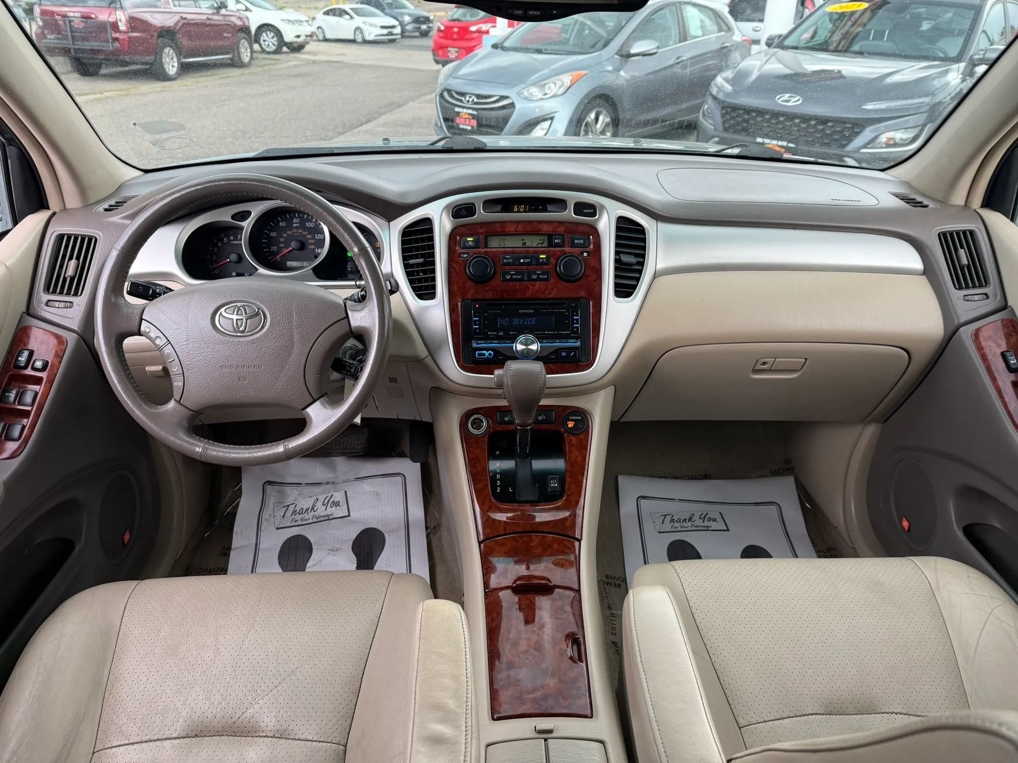 Used 2005 Toyota Highlander Limited w/ Leather Trim Pkg AWD/4WD image 25