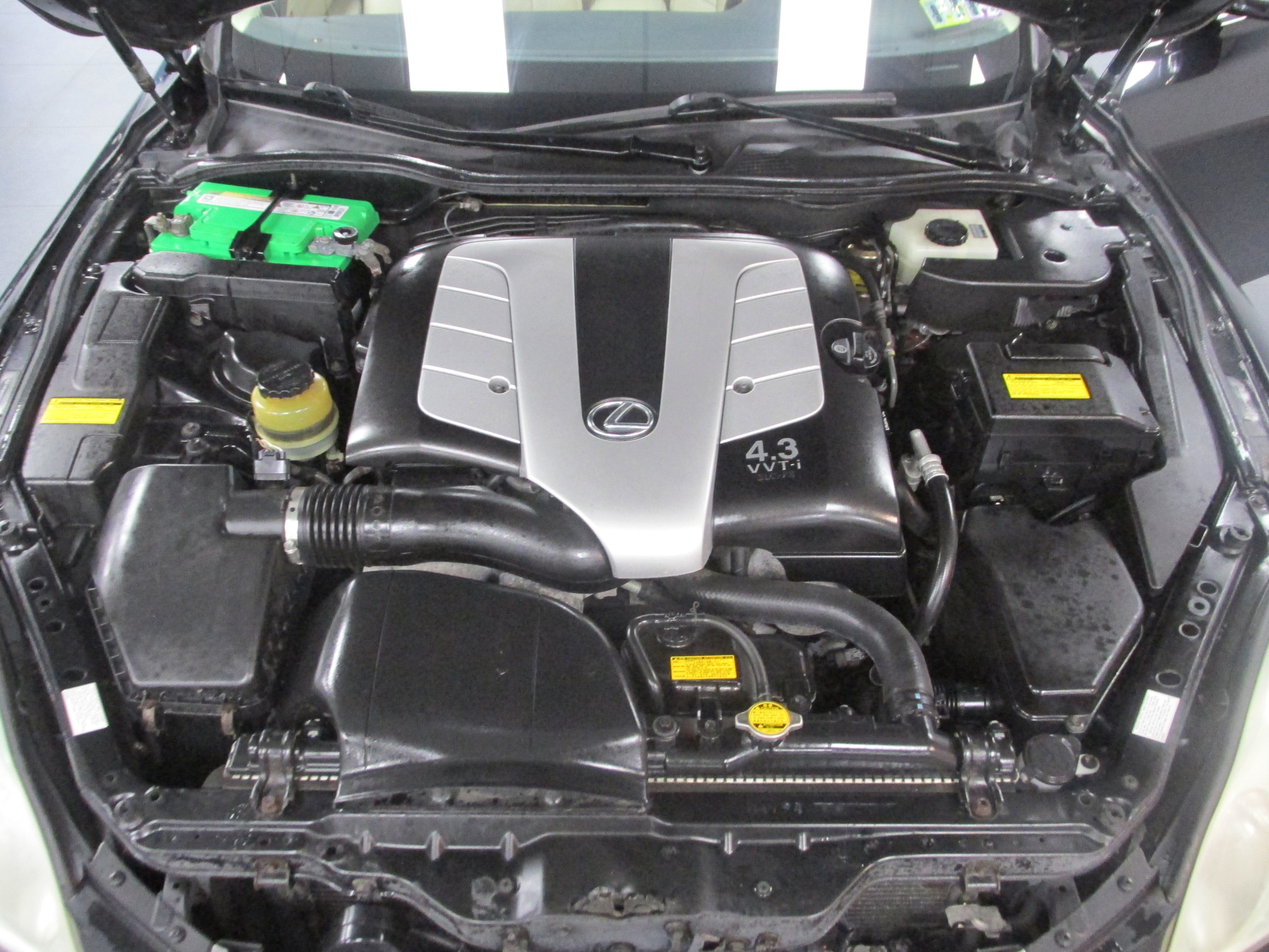 Used 2005 Lexus SC 430 Convertible RWD image 33