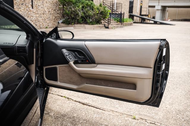 Used 2002 Chevrolet Camaro Z28 w/ SS Performance/Appearance Pkg image 58