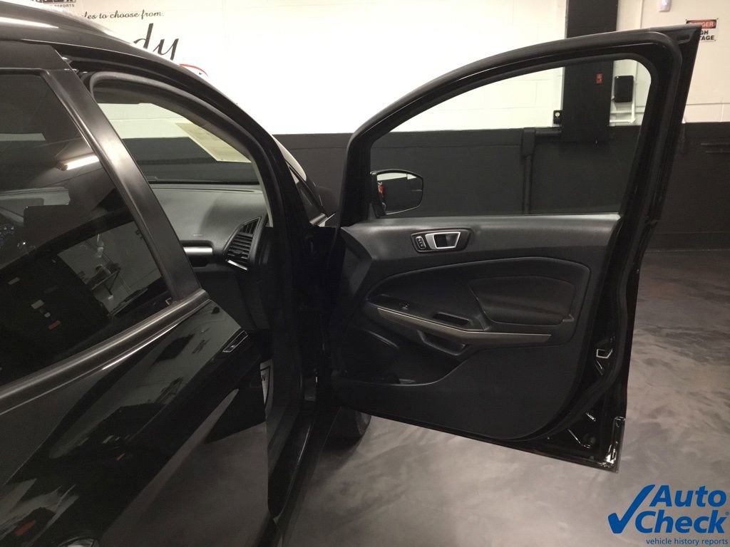 Used 2019 Ford EcoSport SE image 39