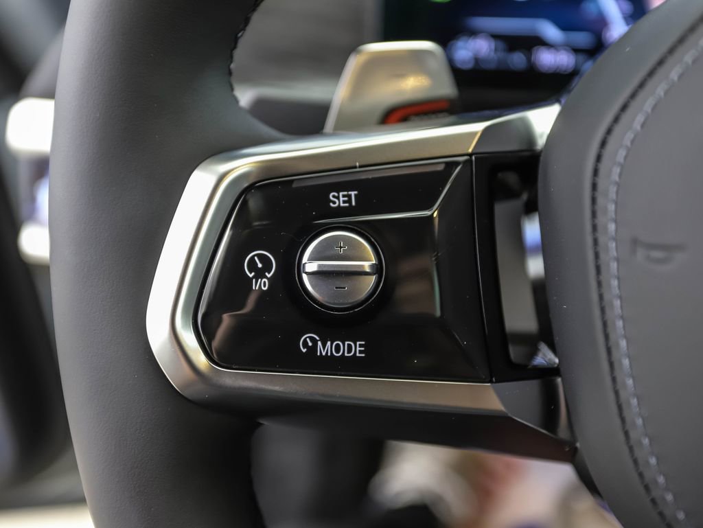 New 2026 BMW 750e xDrive image 13