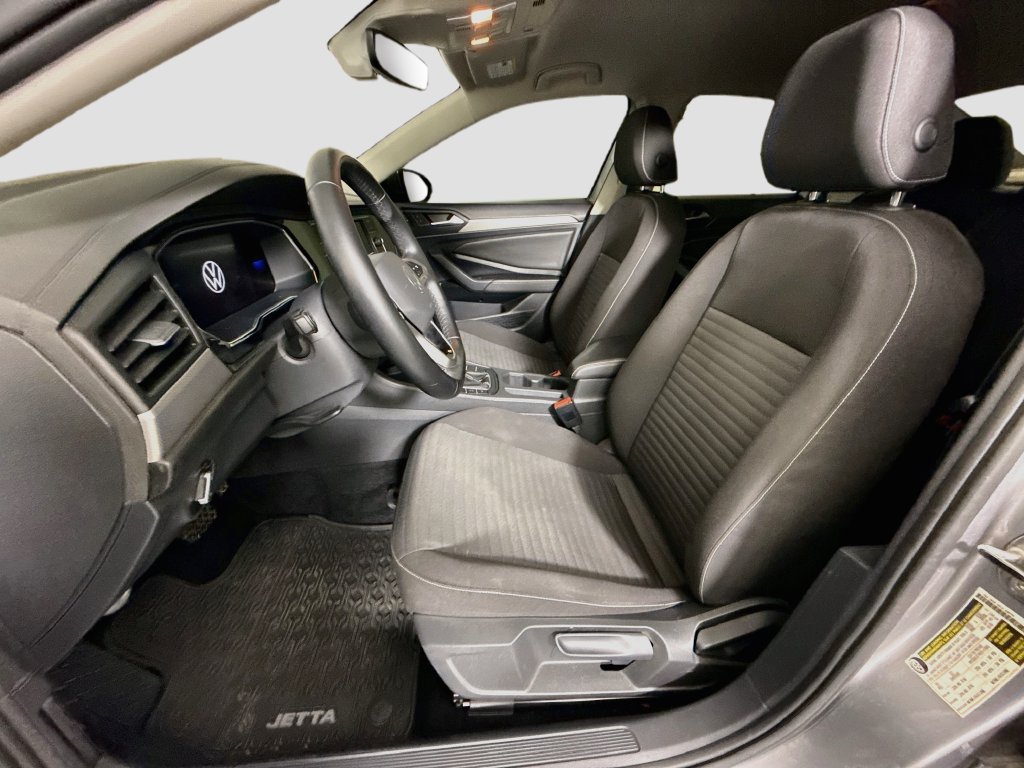 Used 2022 Volkswagen Jetta S FWD image 19
