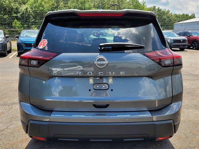 New 2025 Nissan Rogue SV image 4