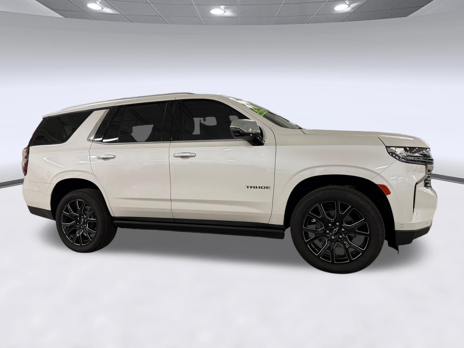 Used 2024 Chevrolet Tahoe Premier w/ Advanced Technology Package AWD/4WD image 8