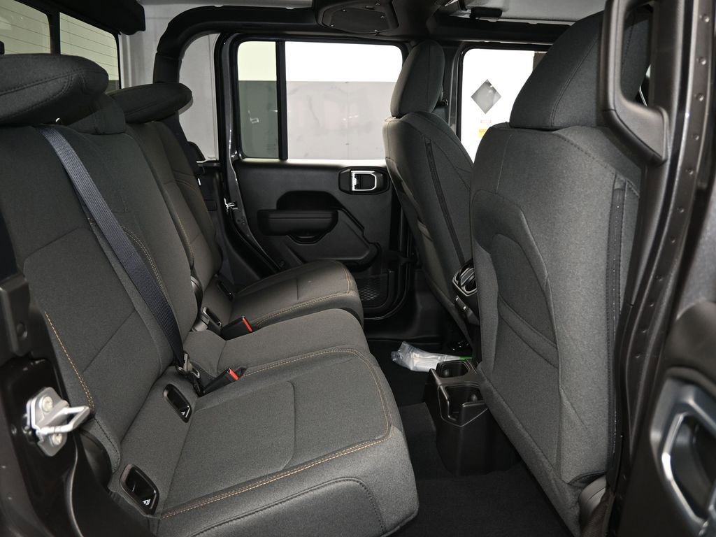 New 2026 Jeep Gladiator Willys image 32