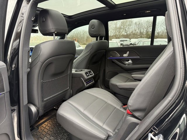 Certified 2024 Mercedes-Benz GLS 450 4MATIC image 17