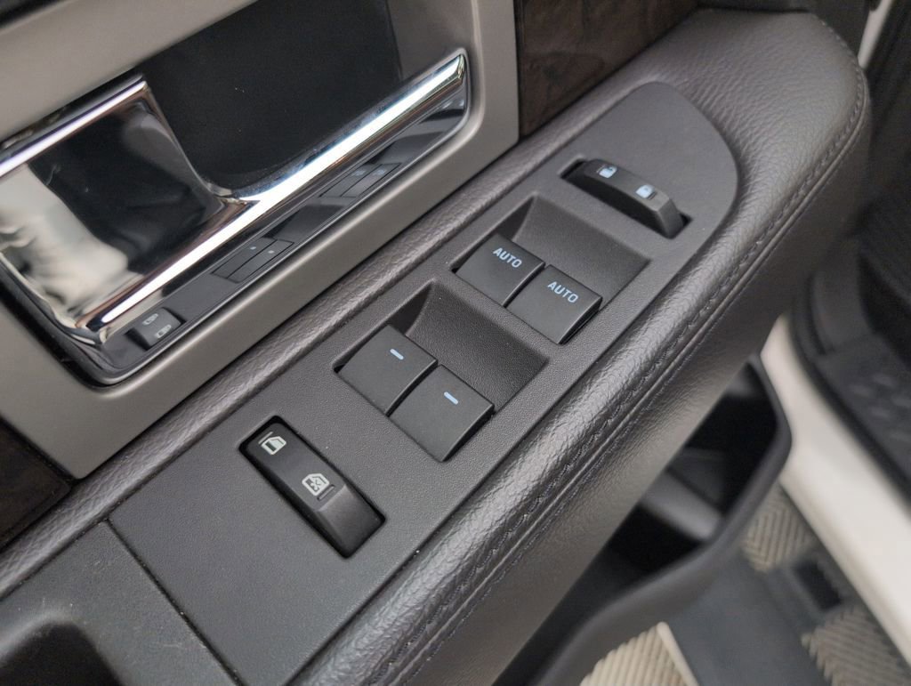 Used 2013 Ford F150 Platinum image 34