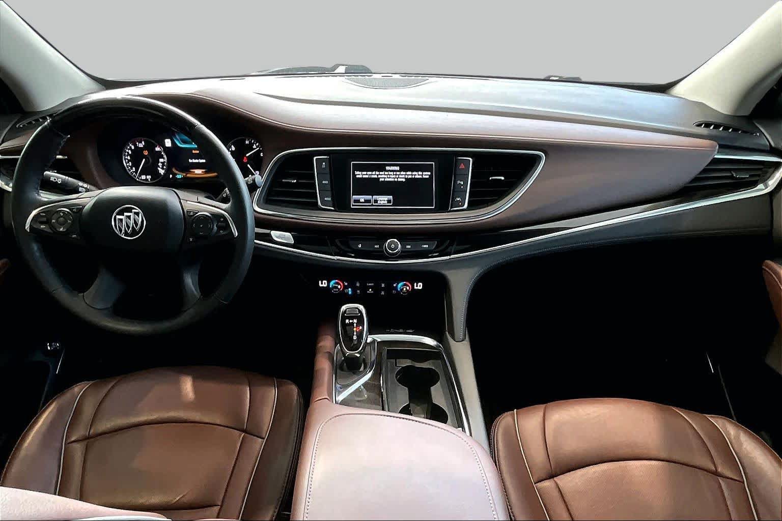 Used 2019 Buick Enclave Avenir w/ Avenir Technology Package AWD/4WD image 15