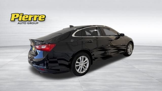 Used 2018 Chevrolet Malibu LT w/ Driver Confidence Package FWD image 5