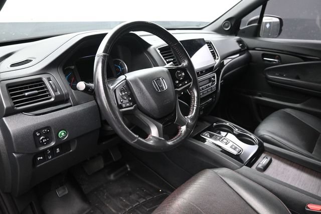 Certified 2020 Honda Pilot Black Edition image 18