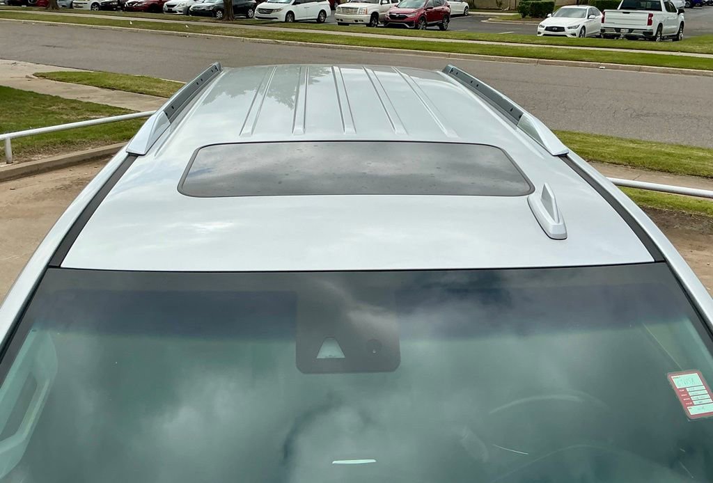 Used 2019 Cadillac Escalade Luxury AWD/4WD image 12