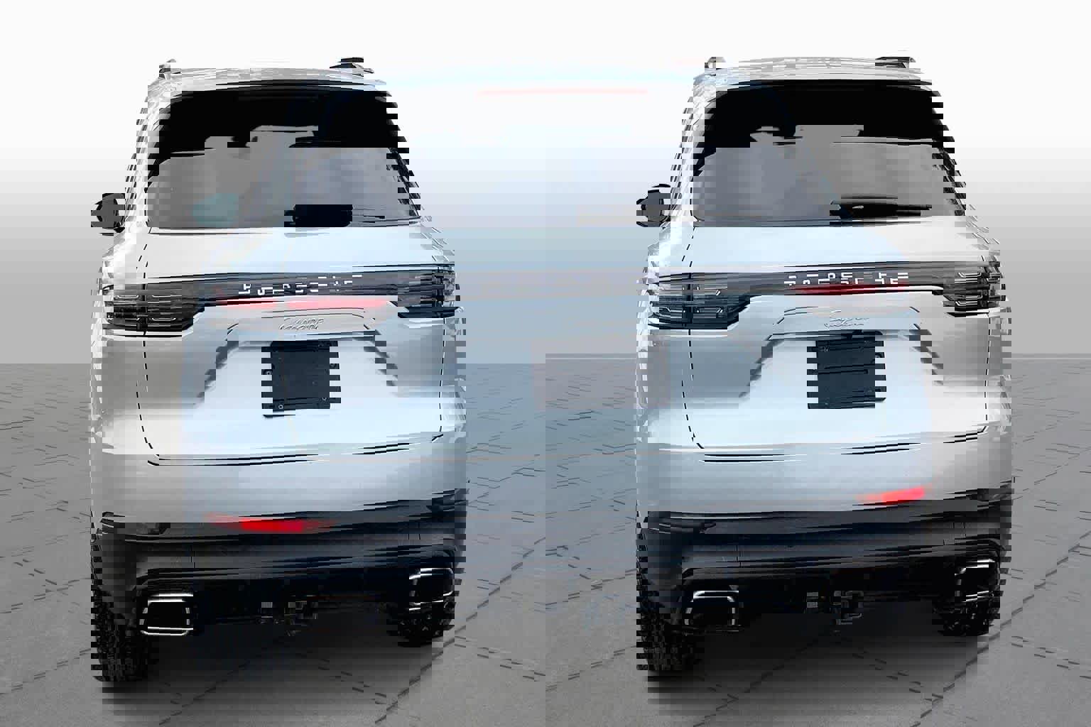 Used 2021 Porsche Cayenne image 4