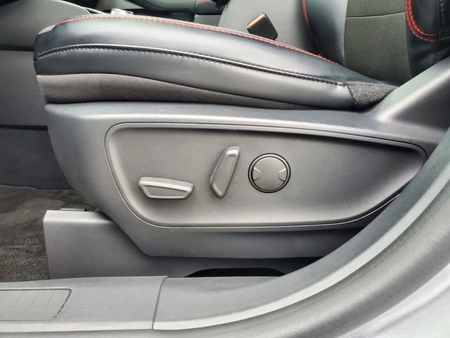 Used 2024 Ford Escape ST-Line w/ Tech Pack #1 image 6