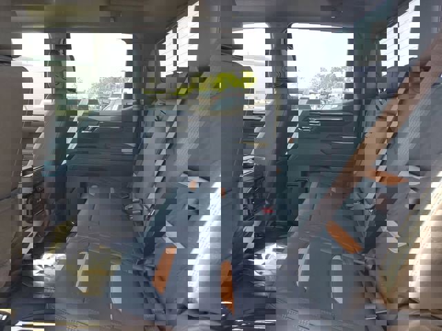 New 2026 GMC Sierra 1500 AT4 w/ AT4 Premium Package image 11